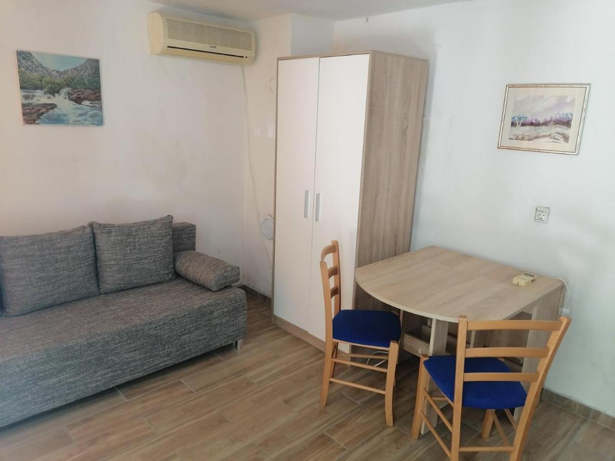Apartman Milica Golubic  Esterno foto